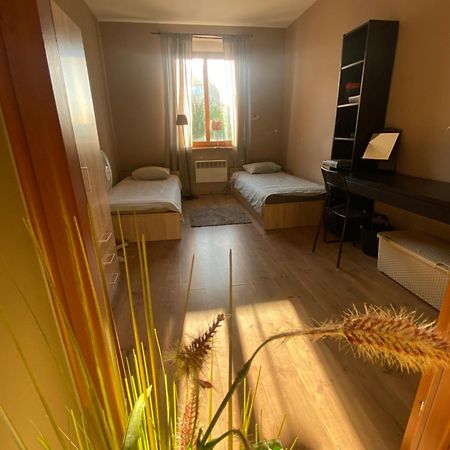 4 Pokoje - 86 M2 - 300 M Od Rynku Wrocław Eksteriør billede