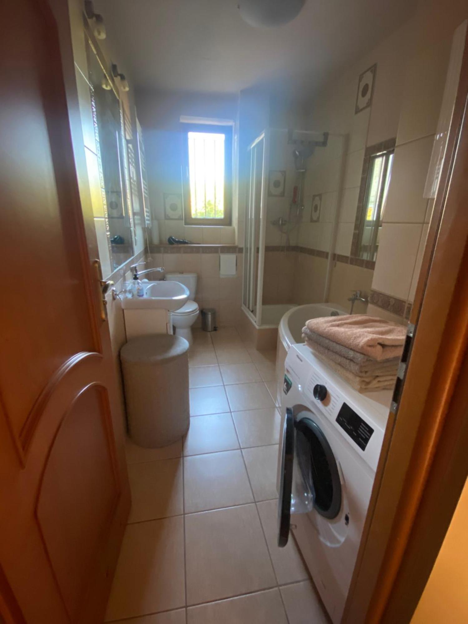 4 Pokoje - 86 M2 - 300 M Od Rynku Wrocław Eksteriør billede